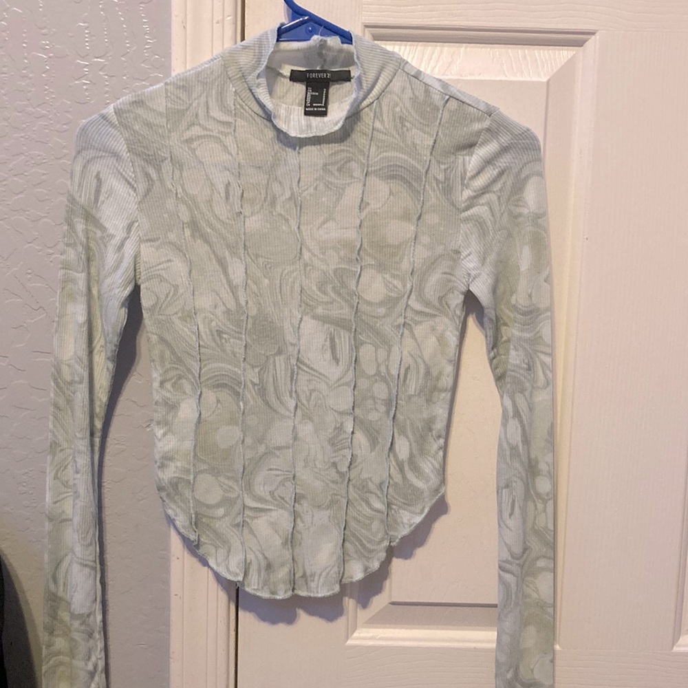 Mesh Green Marble Top